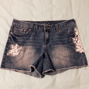 Denim Lace Parch Design Shorts